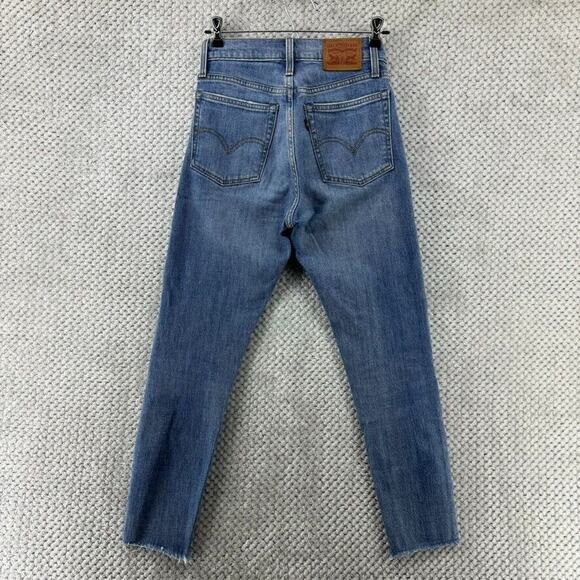 Levis Jeans Women 25 Blue Medium Wash Denim Stretch Wedgie Button Fly Skinny - Picture 7 of 16